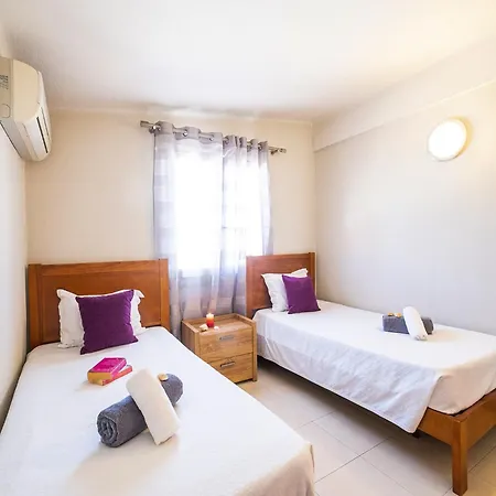 Holiday Home Albufeira Near Praia Da Oura *