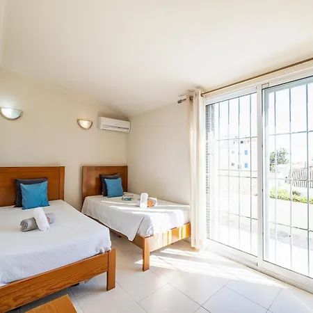 Holiday Home Albufeira Near Praia Da Oura * Albufeira